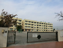 横浜市立西富岡小学校